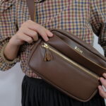 No.7903  BODY BAG dark brown 2-4月