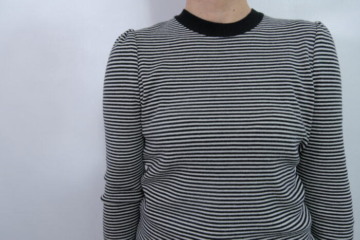 No.7799 SILK CASHMERE MILANO RIB PUFF SLEEVE ivory×black 11-1月 4