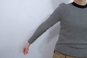 No.7799 SILK CASHMERE MILANO RIB PUFF SLEEVE ivory×black 11-1月 5
