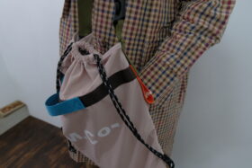 No.7913  WEATHER PROOF SHOPPING BAG (S)  pink 2-4月 2