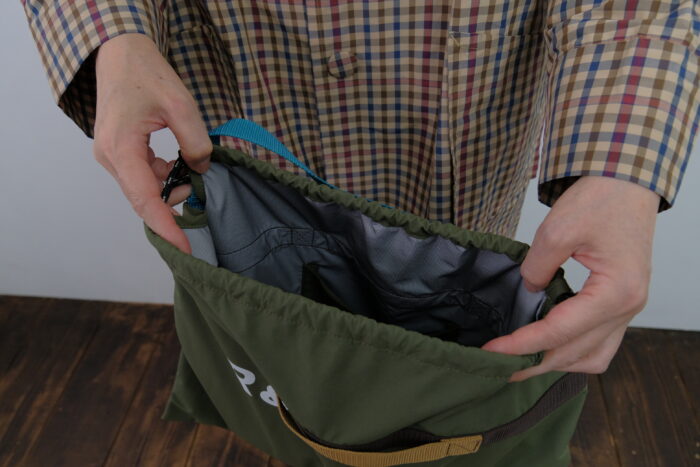 No.7913  WEATHER PROOF SHOPPING BAG (S)  khaki 2-4月 3