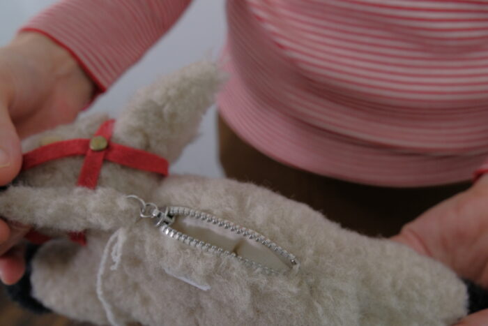 No.7978  MAJESTIC DONKEYS 2-4月 4