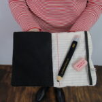 No.7975   STATIONERY POUCH  2-4月