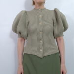 No.7994  LILIAN YARN PUFF SLEEVE CARDIGAN beige  2-4月