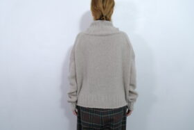 No.7829  CASHMERE MERINO HIGH NECK SWEATER  11-1月 3