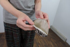 No.7782  WILD BERRY CIRCLE POUCH (S)  11-1月 3