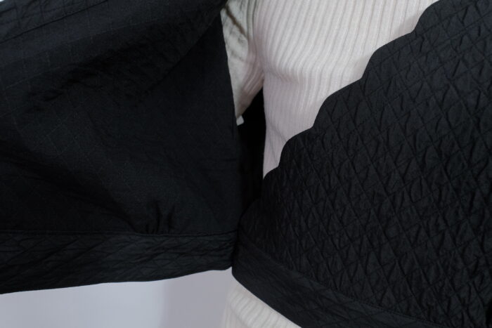 No.7932  MATELASSE SCALLOPED BLOUSE  2-4月 5