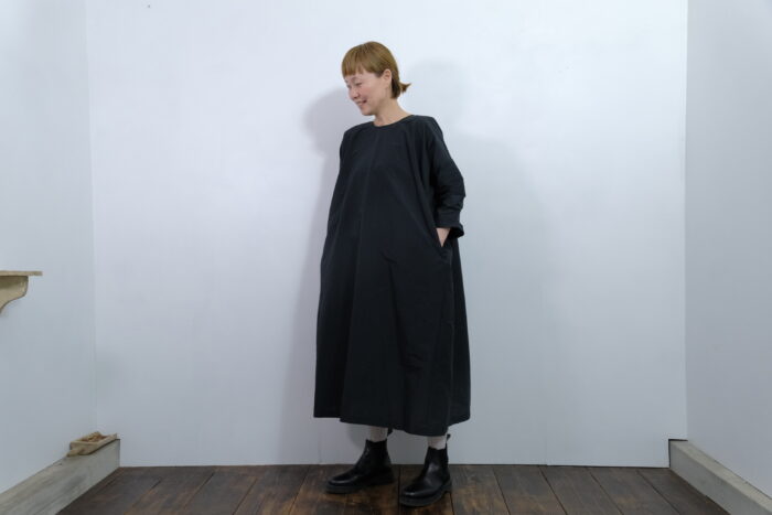 No.7921  TAFFETA PULLOVER DRESS  2-4月 6