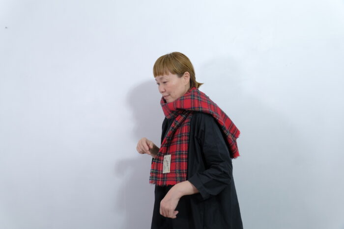 No.7845  WOOL TARTAN CHECK MUFFLER  Royal Stewart  1-3月 1