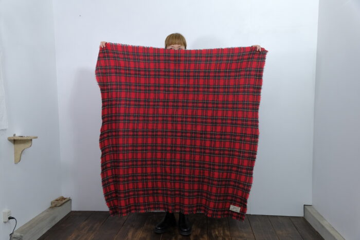 No.7844  WOOL TARTAN CHECK BLANKET  Royal Stewart  1-3月 3
