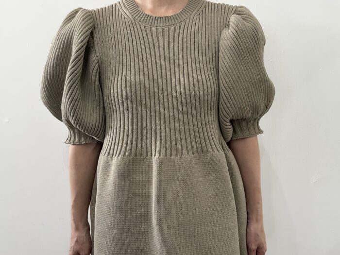 No.7995  LILIAN YARN PUFF SLEEVE DRESS beige  2-4月 4