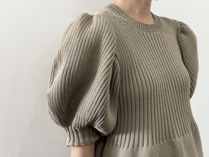 No.7995  LILIAN YARN PUFF SLEEVE DRESS beige  2-4月 5