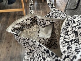 No.7780  WILD BERRY TOTE BAG  11-1月 3