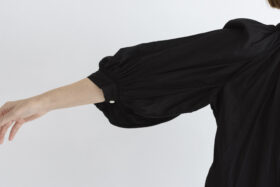 GARMENT DYE LAWN GATHER SMOCK black 4