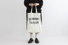 OMT PRINT BAG off white 1
