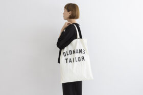 OMT PRINT BAG off white 3