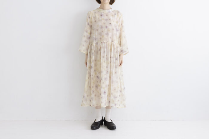 調和：押し花のワンピース smoky pink 1
