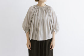 GARMENT DYE LAWN GATHER SMOCK gray 1