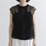 S.O PLEATS ARRANGEMENT BLOUSE