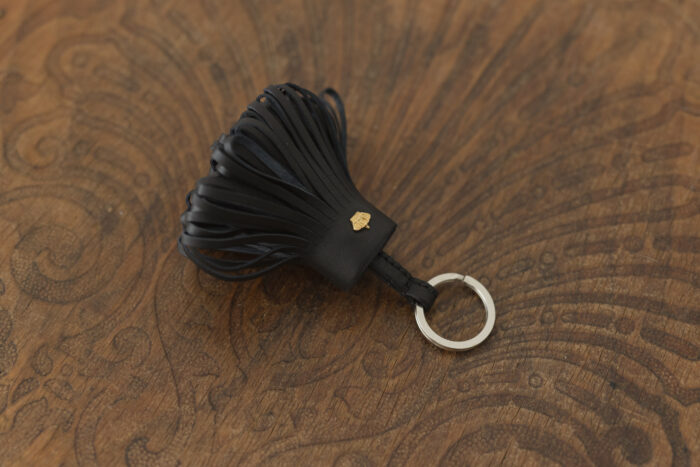 LEATHER TASSEL 3