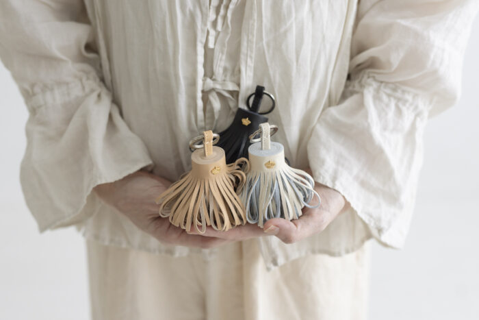 LEATHER TASSEL 5