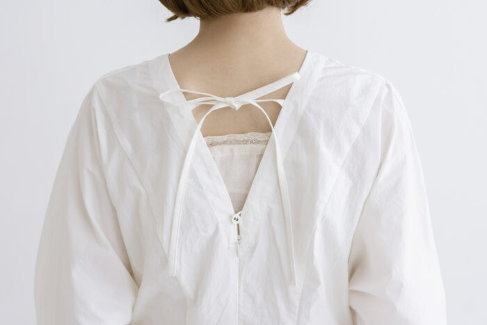 風景：刺繍襟ダーツドレス off white 5