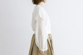 SCALLOPED CACHECOEUR BLOUSE 2