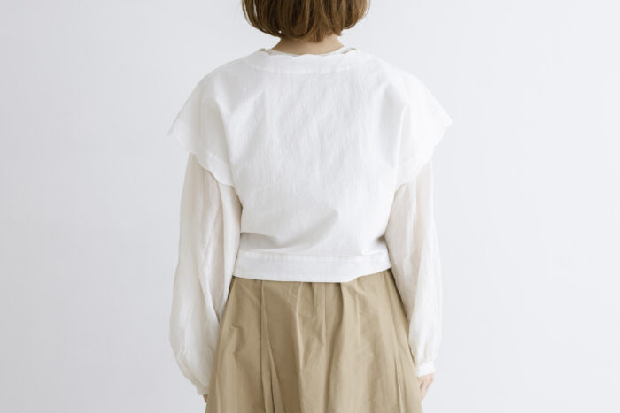 SCALLOPED CACHECOEUR BLOUSE 3