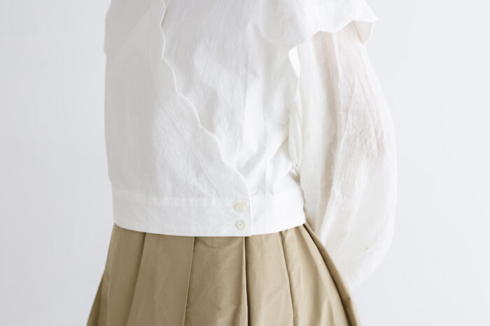 SCALLOPED CACHECOEUR BLOUSE 5