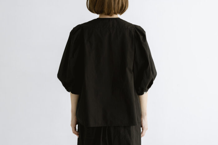 G.D.T BIG BALLOON SLEEVE BLOUSE black 3