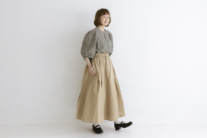 C/PE.T TUCK LONG SKIRT beige 5