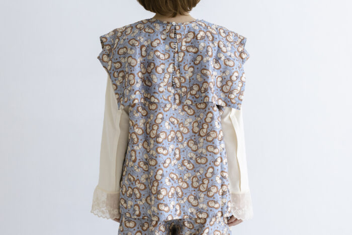 BN 2562 Embroidery Sailor Gillet dull blue 3