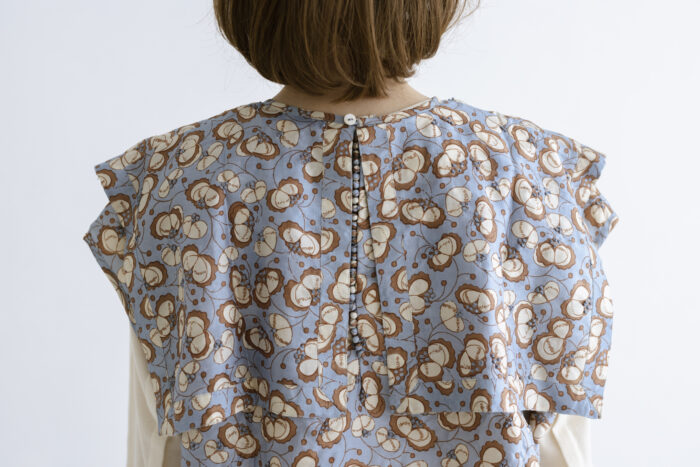 BN 2562 Embroidery Sailor Gillet dull blue 5