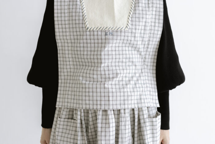 nolum apron block check white 4 nolum apron block check white 4