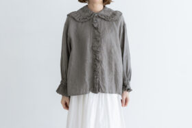 予約 G1160 ameri ANTIQUE FRILL BLOUSE fade gray 3月初〜4月初 1 予約 G1160 ameri ANTIQUE FRILL BLOUSE fade gray 3月初〜4月初 1