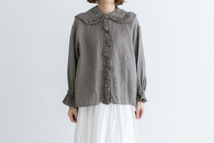予約 G1160 ameri ANTIQUE FRILL BLOUSE fade gray 3月初〜4月初 1 予約 G1160 ameri ANTIQUE FRILL BLOUSE fade gray 3月初〜4月初 1