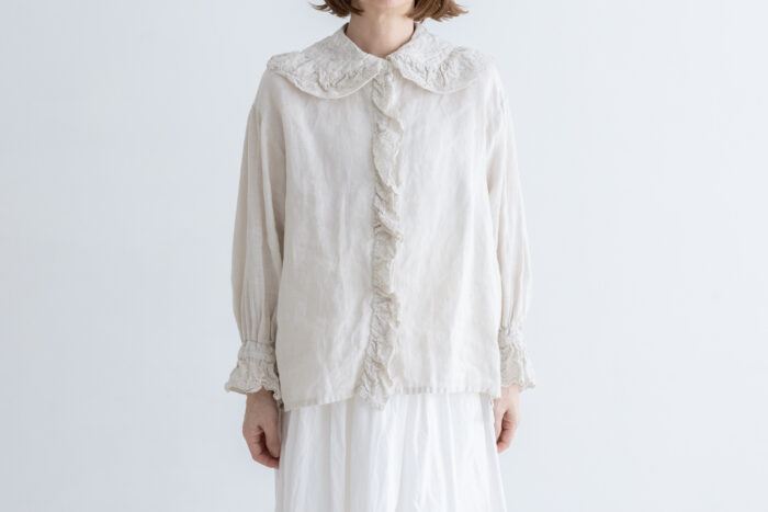 予約 G1160 ameri ANTIQUE FRILL BLOUSE royal white 3月初〜4月初 1 予約 G1160 ameri ANTIQUE FRILL BLOUSE royal white 3月初〜4月初 1