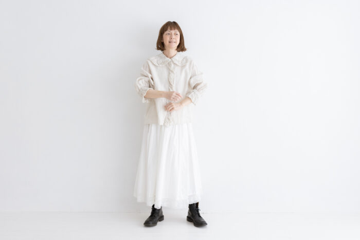 予約 G1160 ameri ANTIQUE FRILL BLOUSE royal white 3月初〜4月初 6 予約 G1160 ameri ANTIQUE FRILL BLOUSE royal white 3月初〜4月初 6