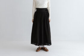 予約 R340 HEM LACE OVERWRAPED SKIRT black  2月中〜3月中 1