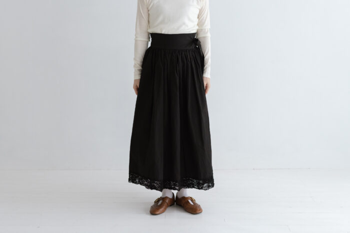予約 R340 HEM LACE OVERWRAPED SKIRT black  2月中〜3月中 1