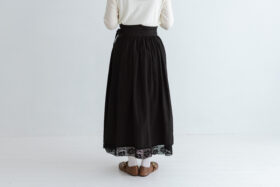 予約 R340 HEM LACE OVERWRAPED SKIRT black  2月中〜3月中 3