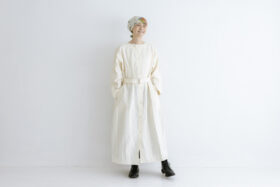 静謐：ダーツドレス off white 6