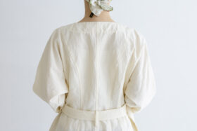 静謐：ダーツドレス off white 5