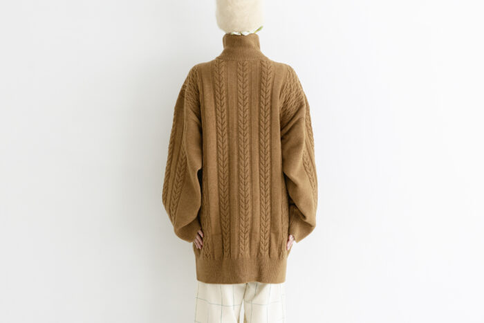 瞬間：カーディガン camel brown 3
