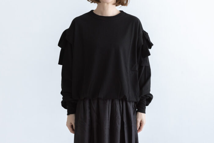 Shida frill skipper pullover  black 1