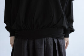 Shida frill skipper pullover  black 5
