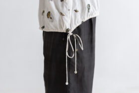 BN2638 Big Collor Wide Blouse off white 5 BN2638 Big Collor Wide Blouse off white 5