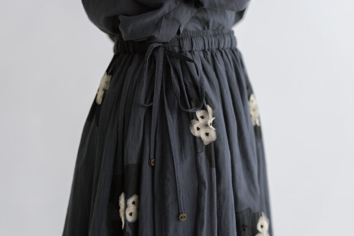 BN2618 Embroidery Layered Skirt charcoal 4 BN2618 Embroidery Layered Skirt charcoal 4