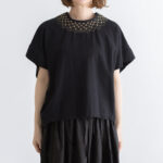 BN2545 Embroidery Woven-T black