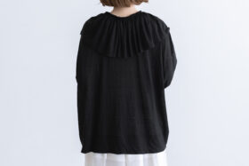 Shida frill skipper pullover black 3 Shida frill skipper pullover black 3
